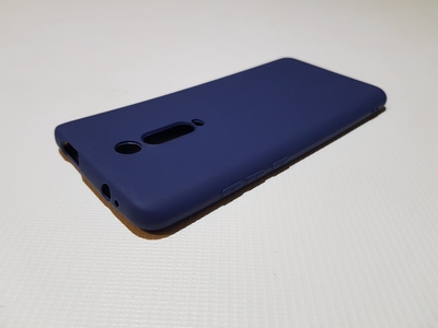 Цветной силиконовый чехол для Xiaomi Mi 9T (Pro), Redmi K20 (Pro) — фото 5 Цветной силиконовый чехол для Xiaomi Mi 9T (Pro), Redmi K20 (Pro) — фото 5