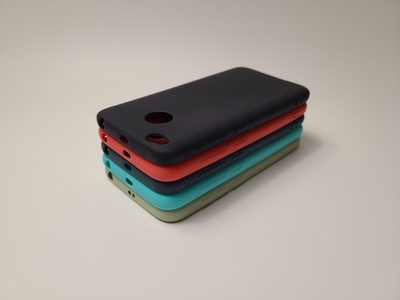 Цветной силиконовый чехол для Xiaomi Redmi 4x — фото 11 Цветной силиконовый чехол для Xiaomi Redmi 4x — фото 11