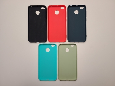 Цветной силиконовый чехол для Xiaomi Redmi 4x — фото 2 Цветной силиконовый чехол для Xiaomi Redmi 4x — фото 2