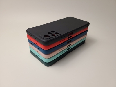 Цветной силиконовый чехол для Xiaomi Redmi Note 11 5G, Poco M4 Pro 5G — фото 12 Цветной силиконовый чехол для Xiaomi Redmi Note 11 5G, Poco M4 Pro 5G — фото 12