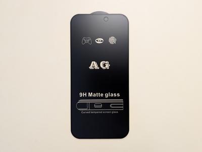 Матовое защитное стекло для iPhone 16