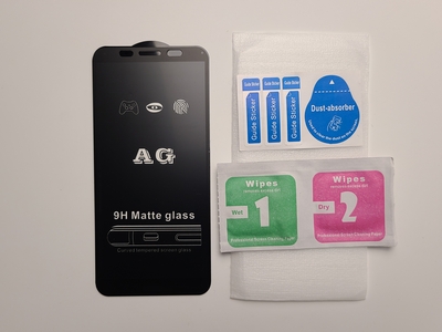 Матовое защитное стекло для Xiaomi Redmi 6, Redmi 6A — фото 3 Матовое защитное стекло для Xiaomi Redmi 6, Redmi 6A — фото 3