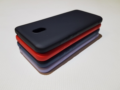 Оригинальный силиконовый чехол для Xiaomi Redmi 8A — фото 10 Оригинальный силиконовый чехол для Xiaomi Redmi 8A — фото 10