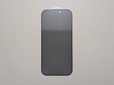 Защитное стекло Антишпион для iPhone 17